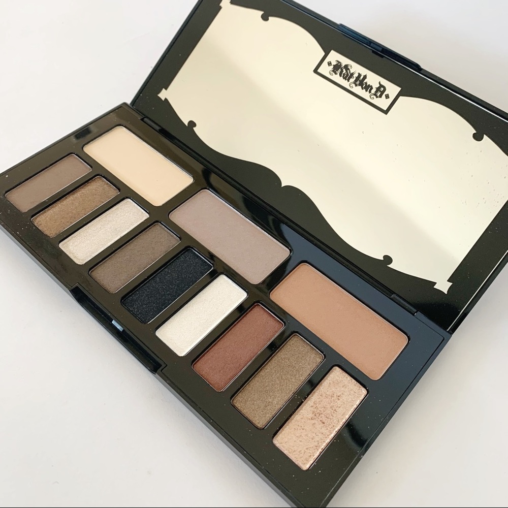 Kat Von D Shade + Light Glimmer palette